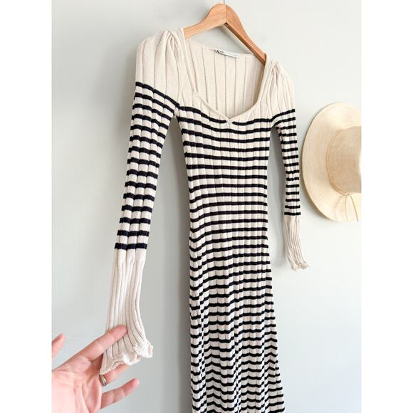 Zara | Striped Knit Dress with Scalloped Hem | Sz XS - Picture 3 of 9